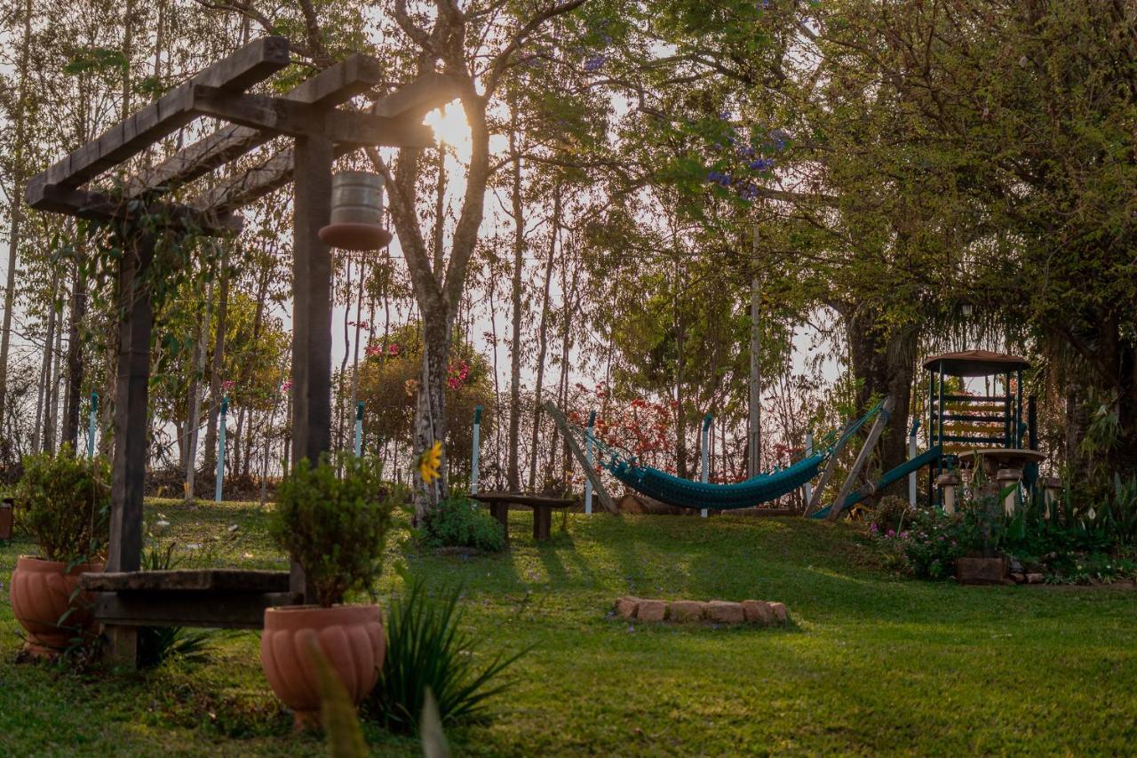 Holiday home Chacara Casa Temporada Bordadagua - Thermas *